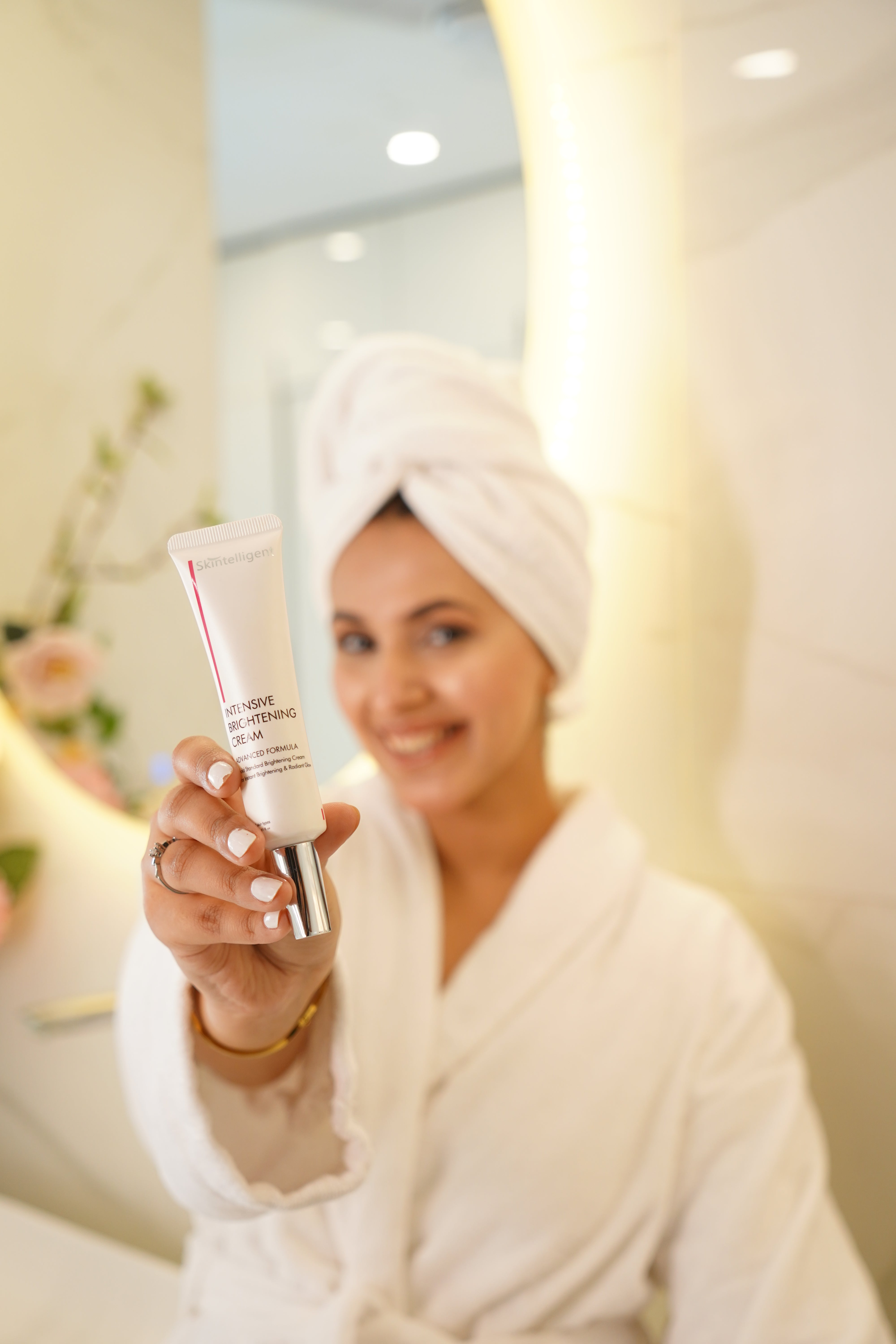 Skintelligent Intensive Brightening Cream - Davis and Co Aesthetics